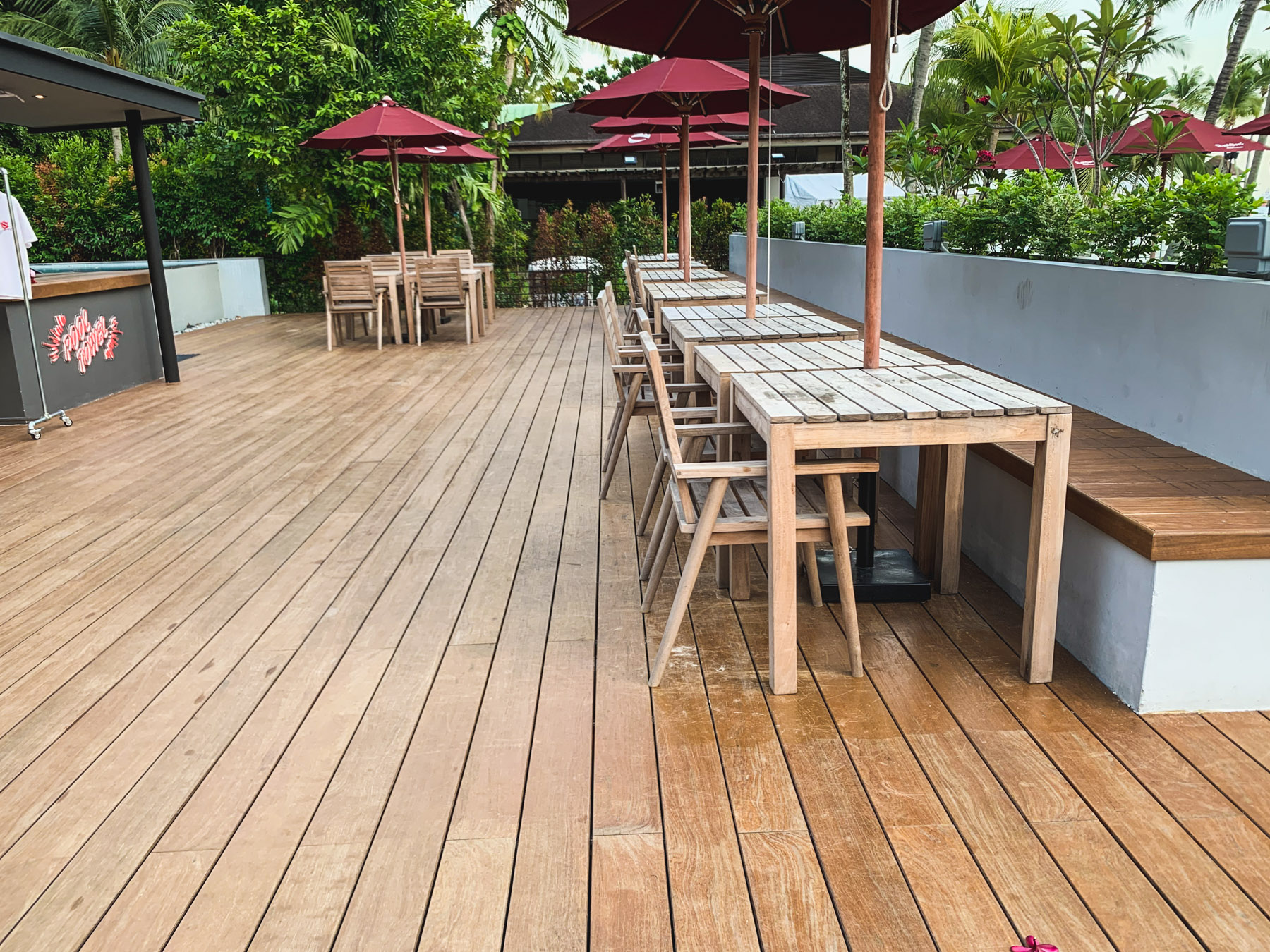 Onewood Timber Deck at Beachside